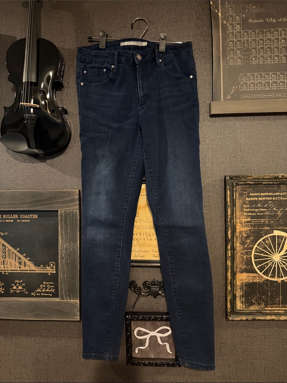 Stretch Skinny Jeans in Dark Indigo